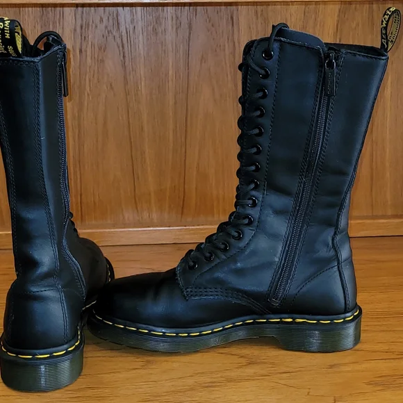 Dr. Martens 1914 VONDA II Floral Mid-Calf Boots - Black Leather, EU 38 / US 7 - Picture 5 of 6